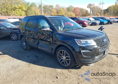 2018 Ford Explorer Sport z USA, uszkodzony, nr VIN 1FM5K8GT1JGC38622